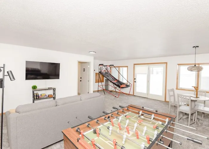 New Remodeled Townhome Close To Downtown Holiday home