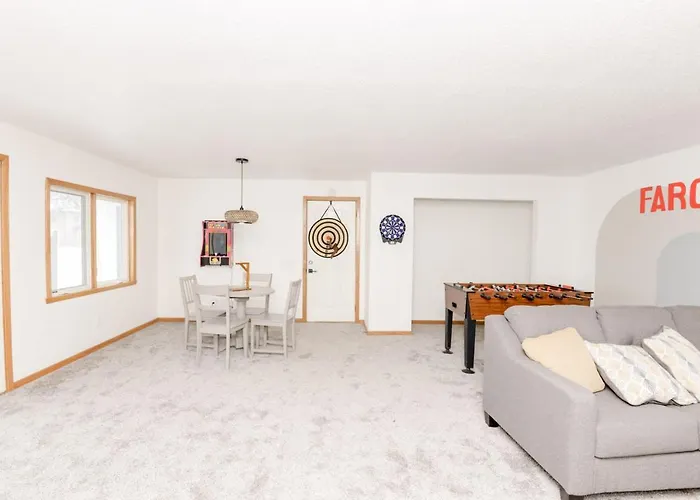 Holiday home New Remodeled Townhome Close To Downtown *